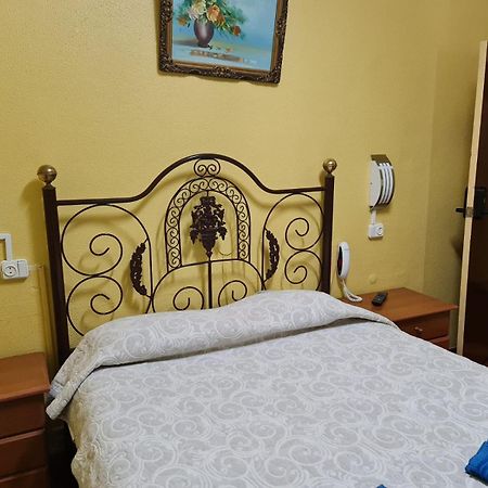 Pensao Residencial Flor Dos Cavaleiros Ξενοδοχείο Lisboa Εξωτερικό φωτογραφία