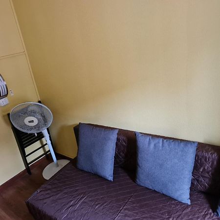 Pensao Residencial Flor Dos Cavaleiros Ξενοδοχείο Lisboa Εξωτερικό φωτογραφία