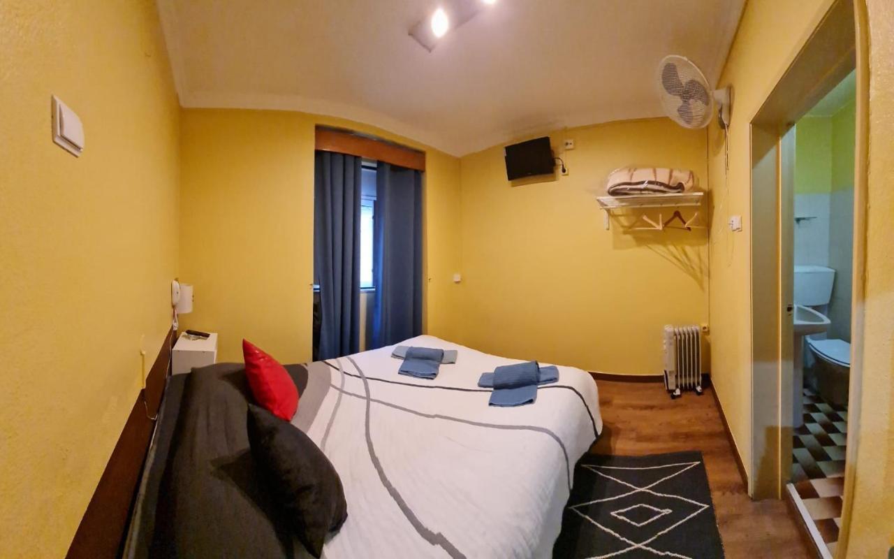 Pensao Residencial Flor Dos Cavaleiros Ξενοδοχείο Lisboa Εξωτερικό φωτογραφία
