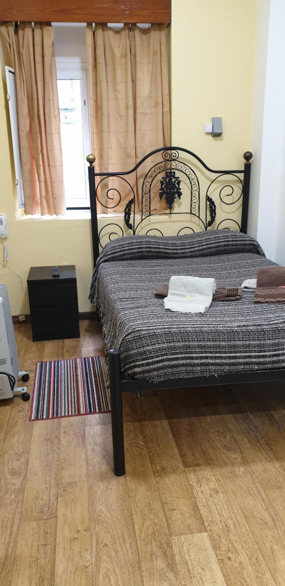 Pensao Residencial Flor Dos Cavaleiros Ξενοδοχείο Lisboa Δωμάτιο φωτογραφία