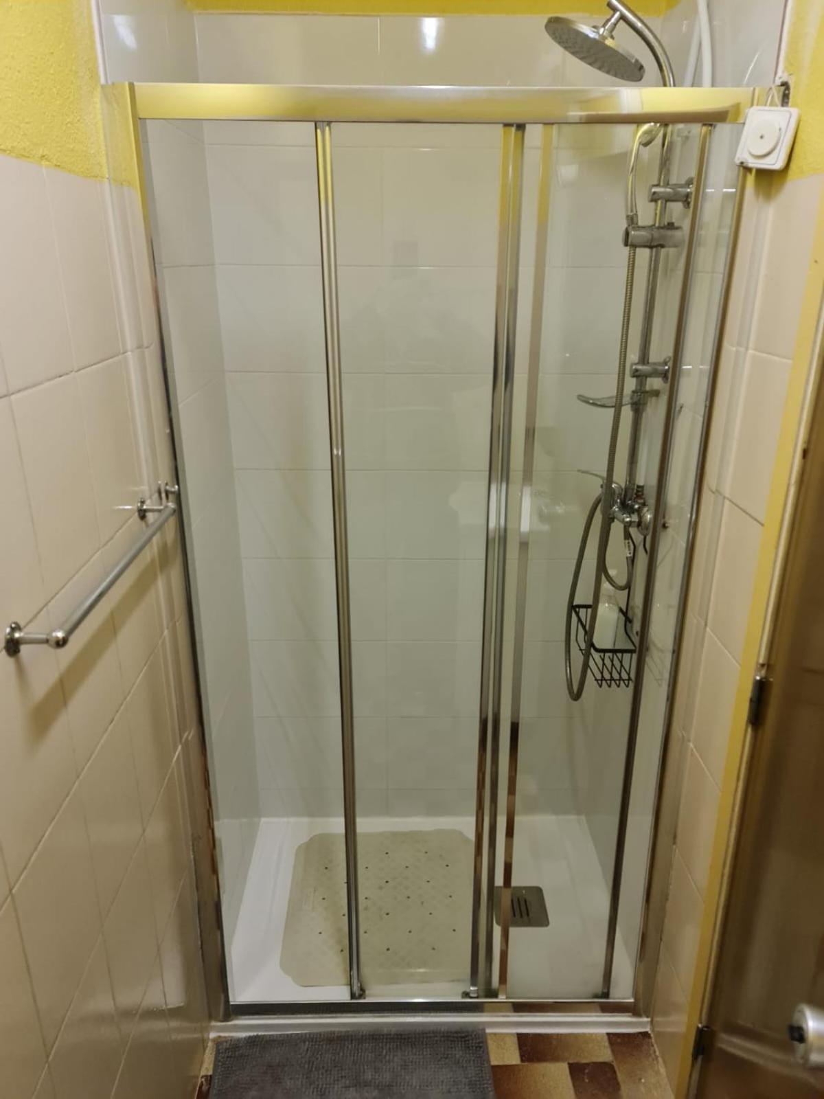 Pensao Residencial Flor Dos Cavaleiros Ξενοδοχείο Lisboa Εξωτερικό φωτογραφία